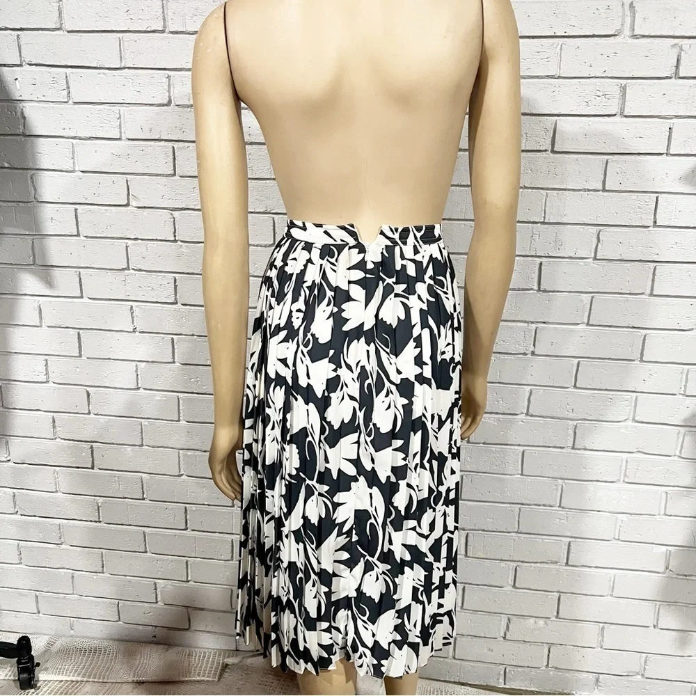 J.Crew 365 Women’s A-Line‎ Midi Skirt in Mirrored Floral
